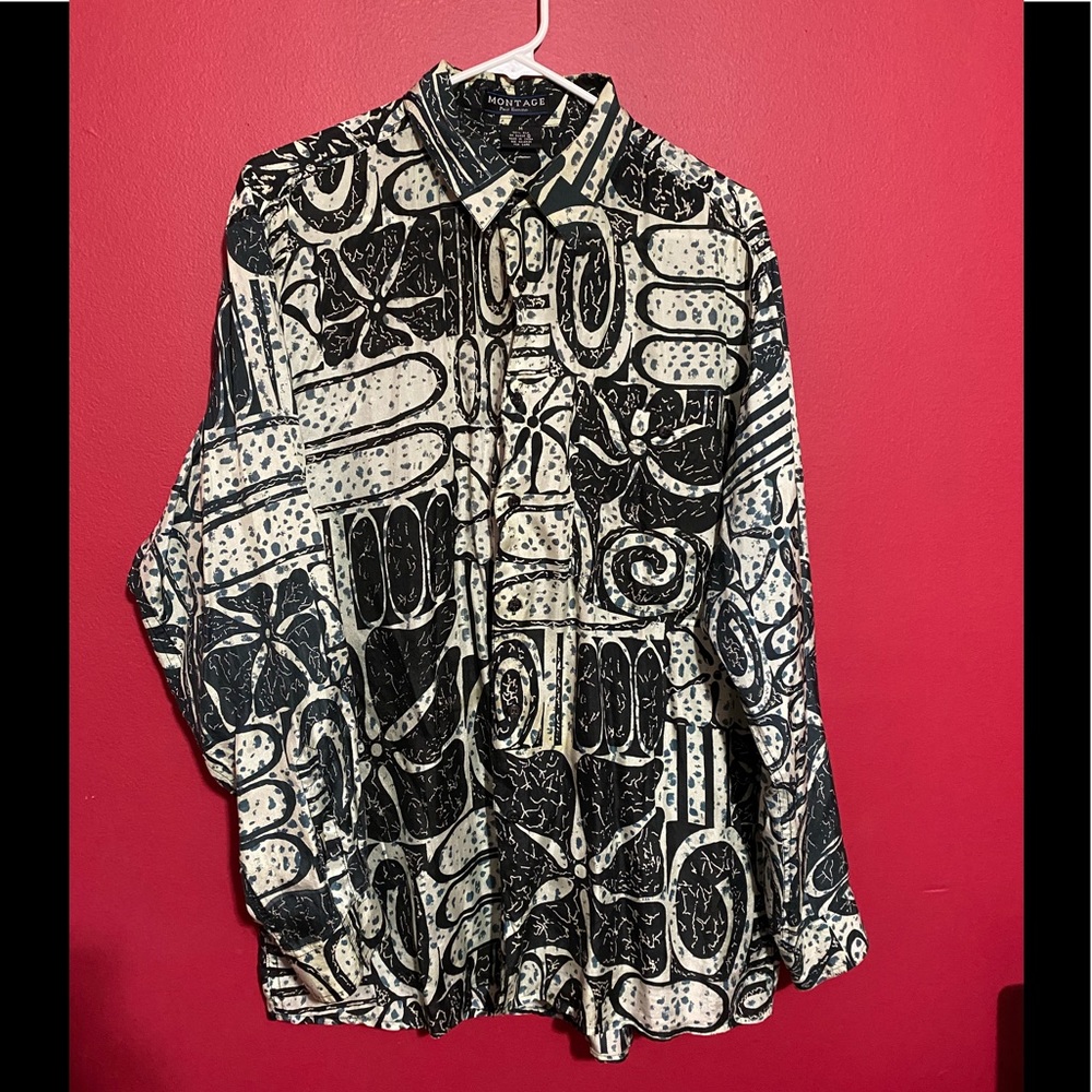 100% SILK! button up shirt. Size M. Montage.